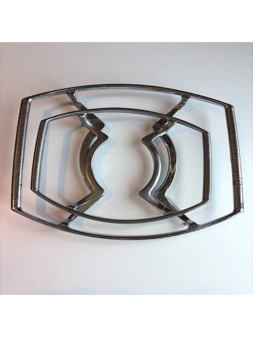 2 Corning Ware Chrome Cradles P-11-M-1 & P-10-M-1 Casserole Trivet Stands VTG